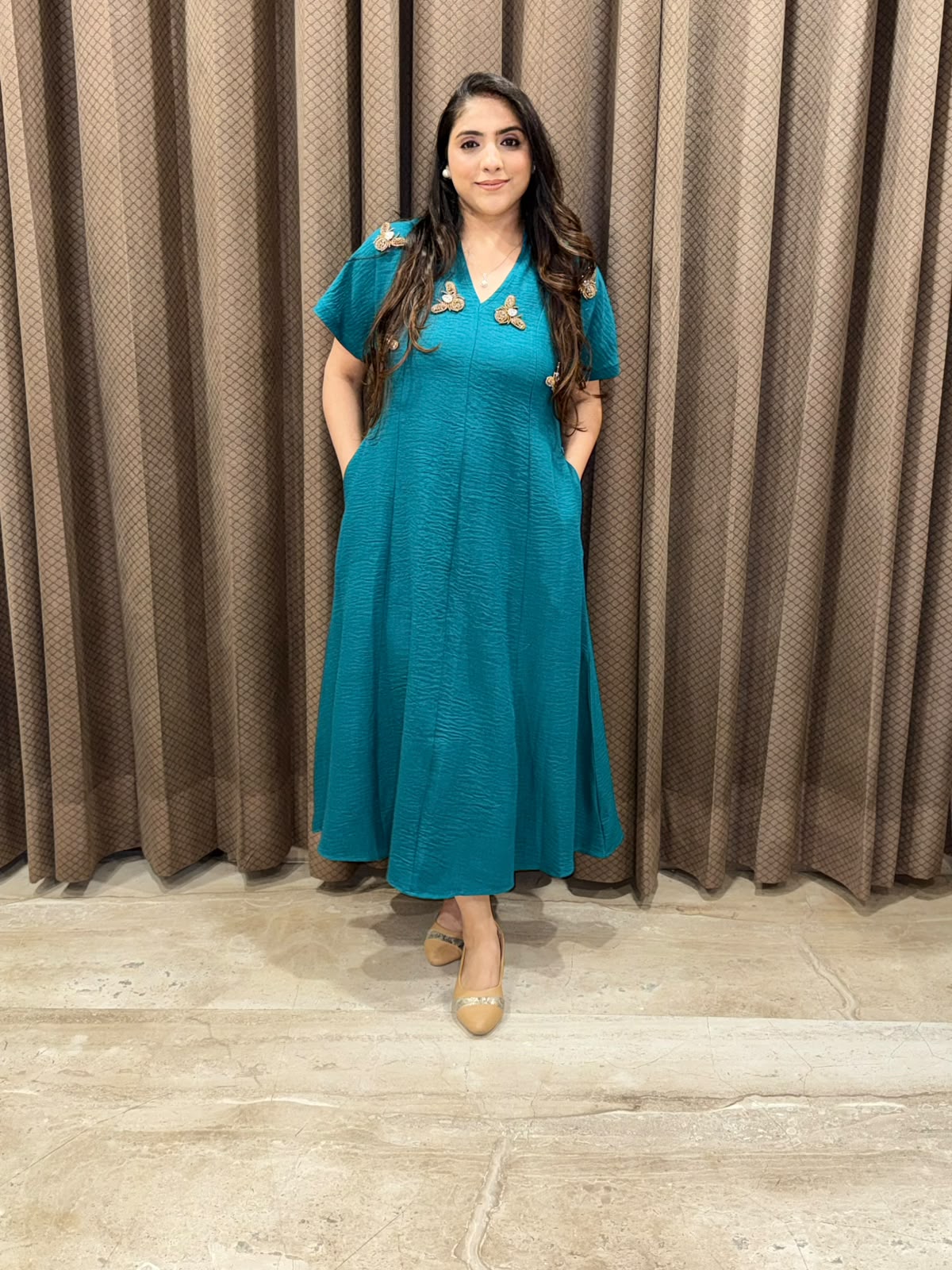 Smart Rama Green Midi dress with golden honeybees & pockets