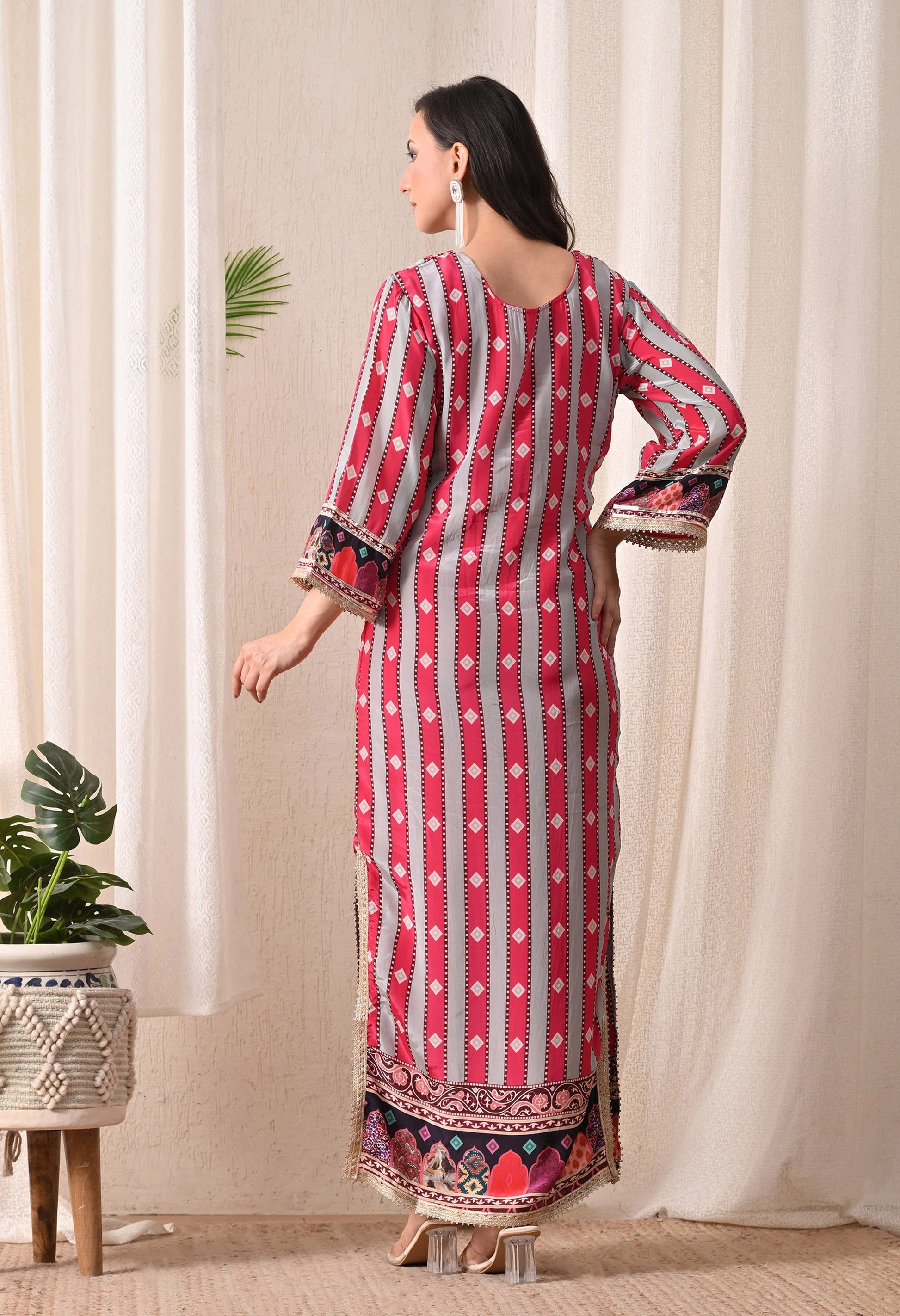 Masakalli Dress - Pure Crepe