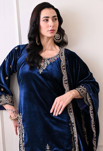 Noor-E-Begum - Pure Velvet