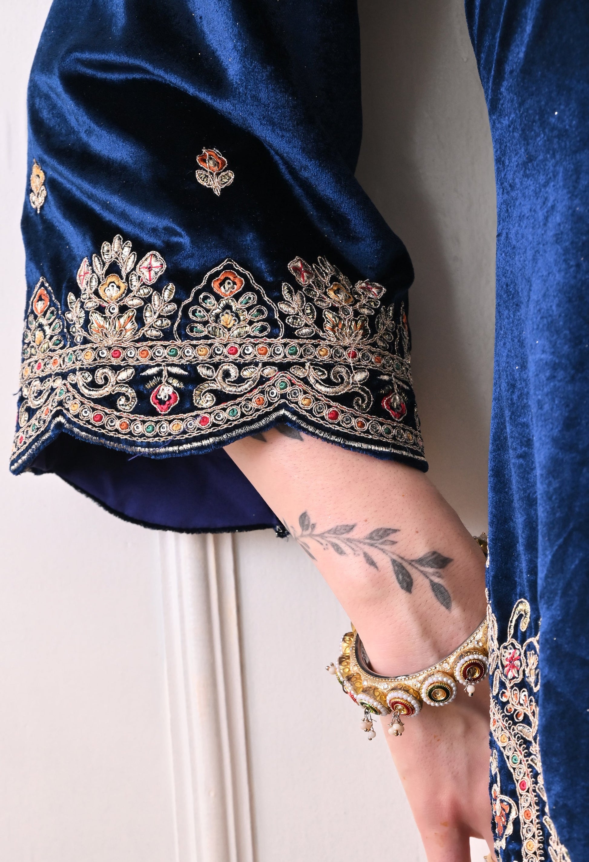 Noor-E-Begum - Pure Velvet