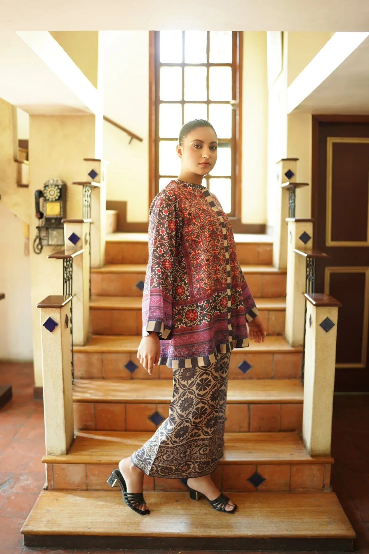 Trendy Printed Co-Ord Set with Short Top & Palazzo Pants for Women