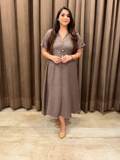 Smart Grey Midi dress with girl brooches & pockets