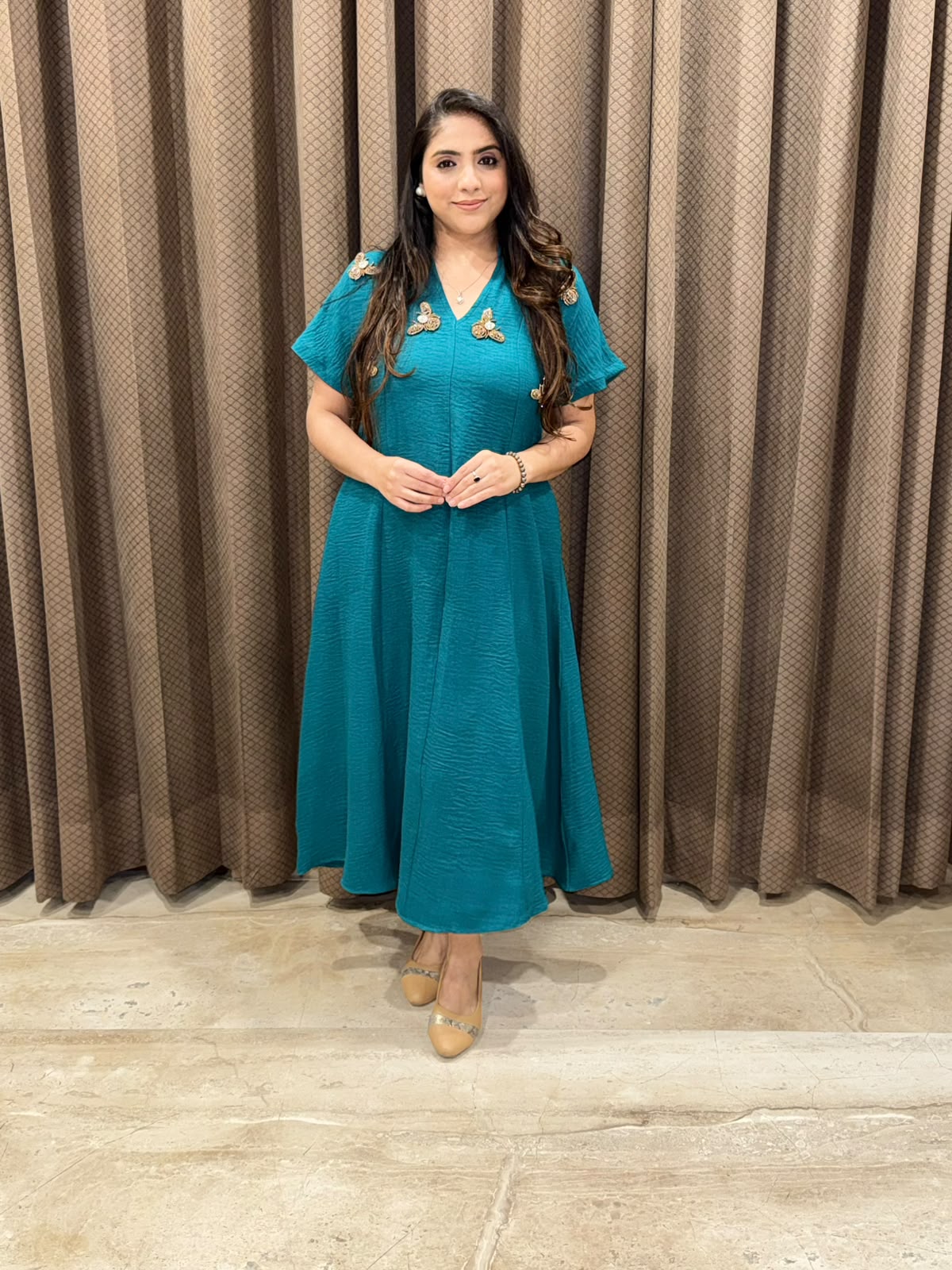Smart Rama Green Midi dress with golden honeybees & pockets