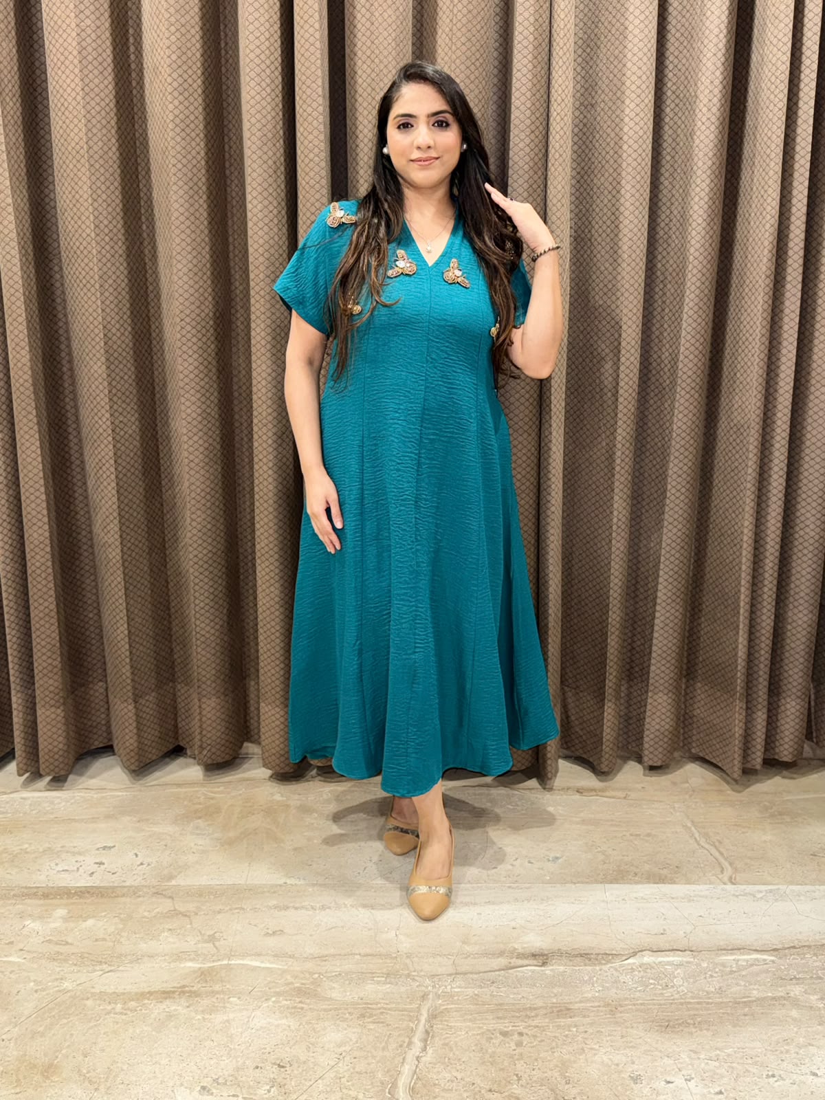 Smart Rama Green Midi dress with golden honeybees & pockets