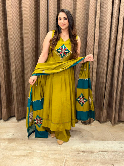 Designer Green Anarkali handwork Plazoo set with dupatta