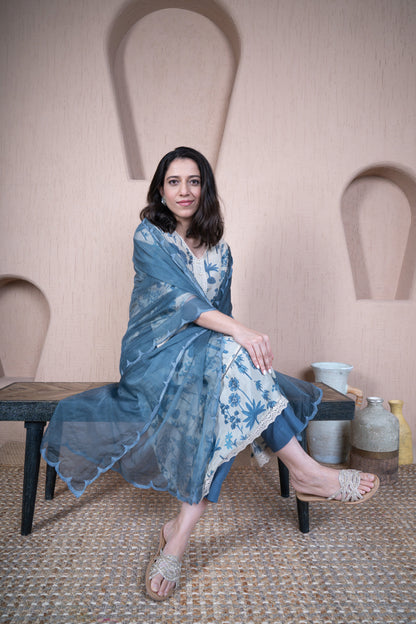 Nilofer Muslin Kurta Set (without Dupatta)