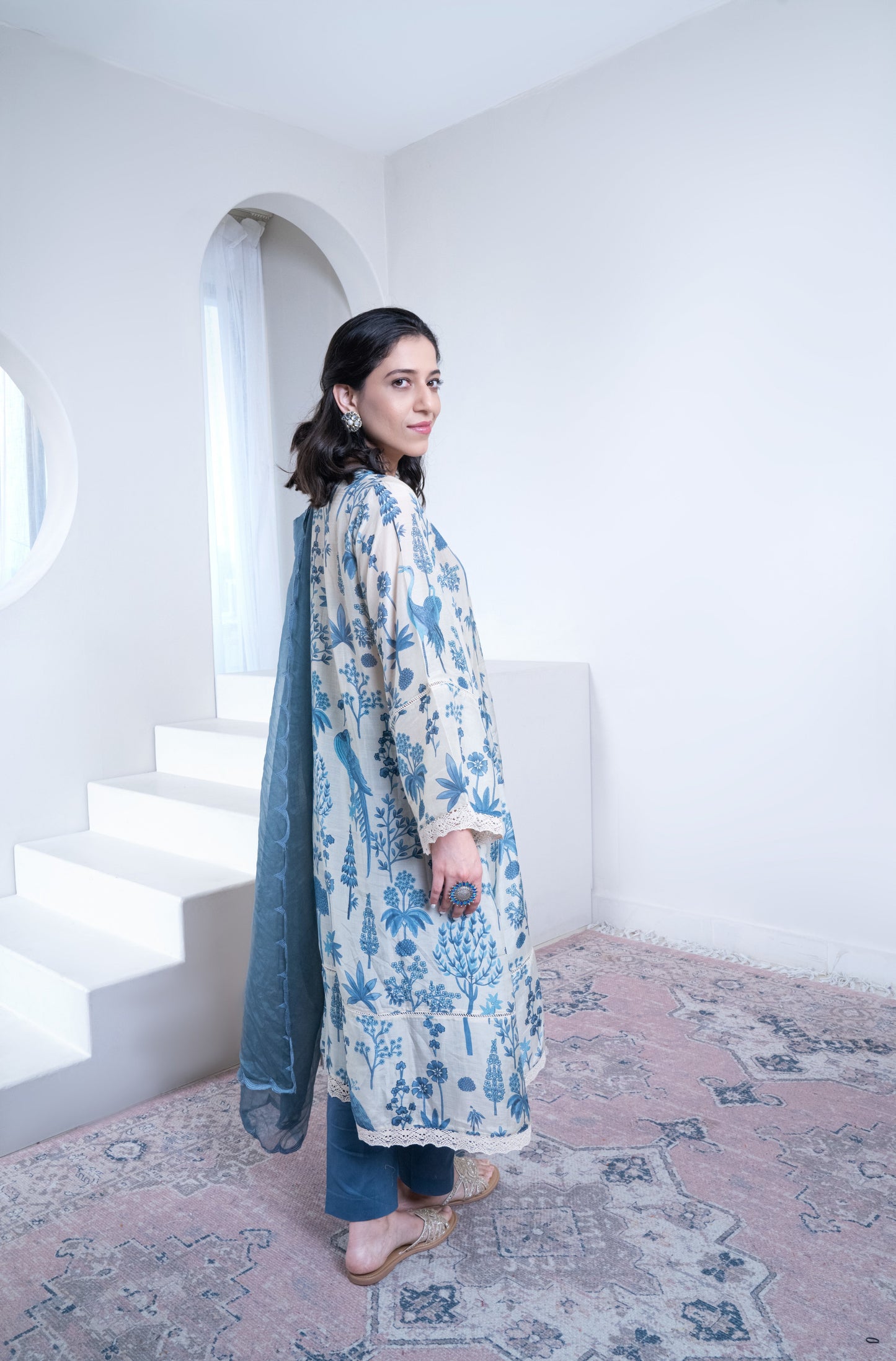 Nilofer Muslin Kurta Set (without Dupatta)