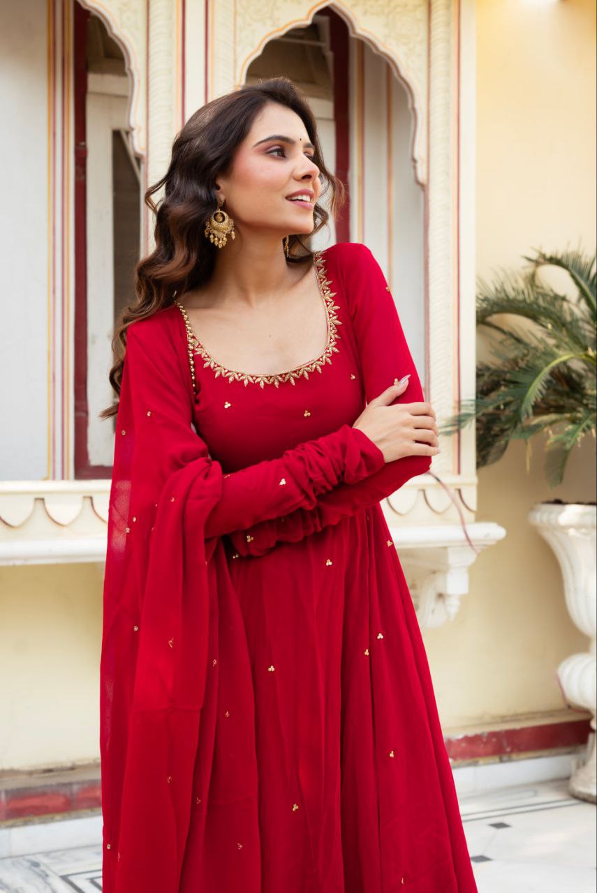 Shobha Suit Set